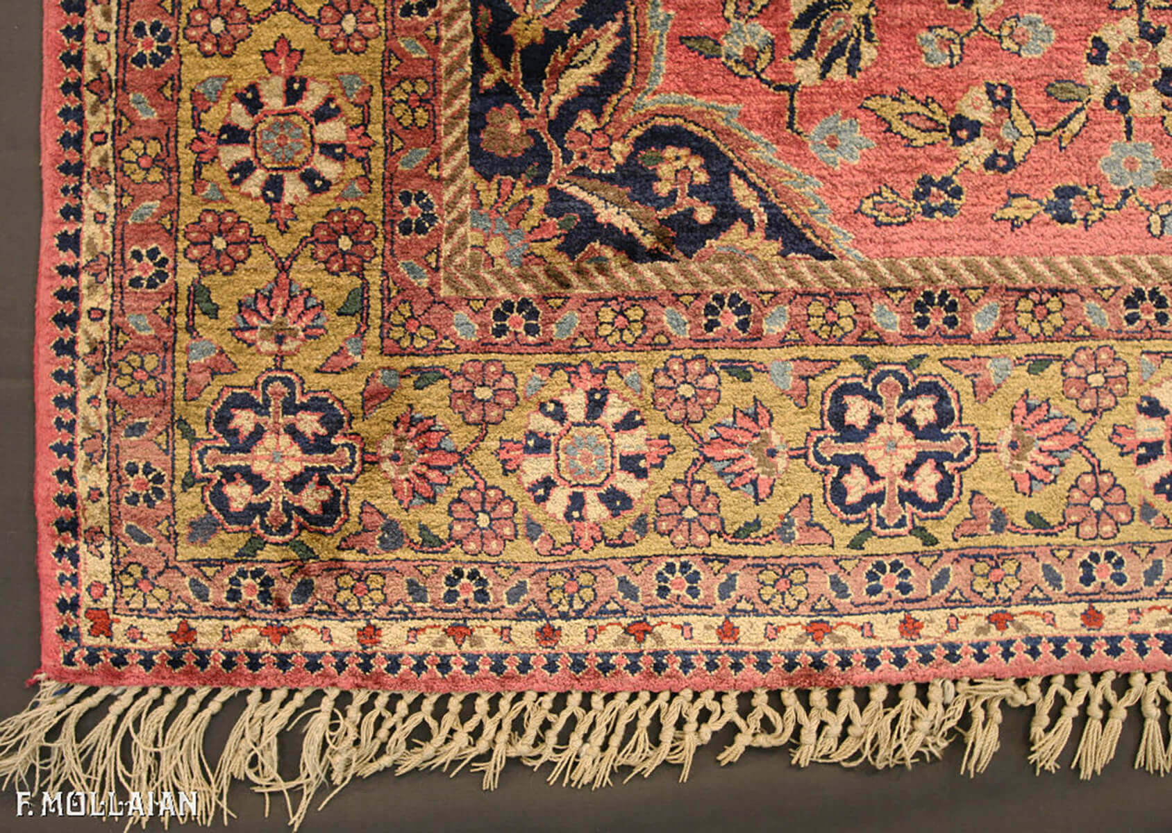 Antique Persian Kashan Silk Rug n°:92436417